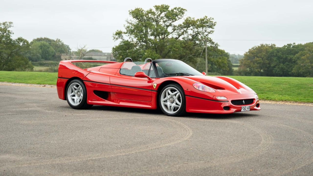 Rod Stewart's Ferrari F50 is now up for auction. A unique allure for collectors