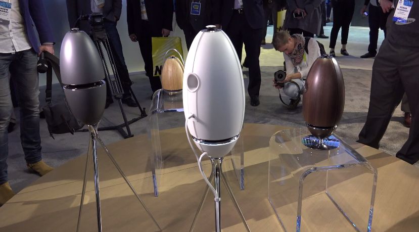 Piłka do rugby? Czajnik elektryczny? Nie, to futurystyczne głośniki Samsunga 5