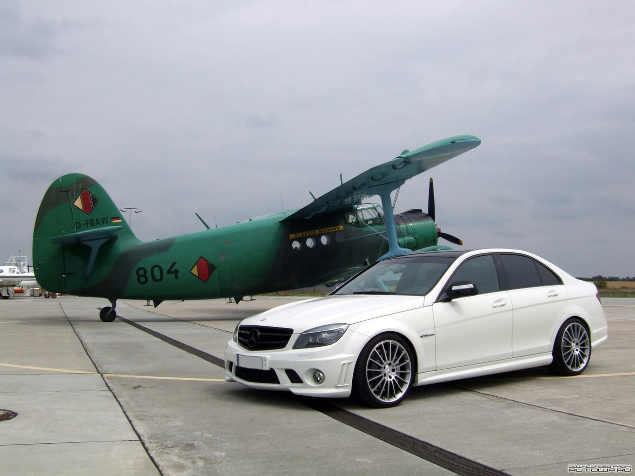 AVUS C 63 AMG fot.1 AVUS C 63 AMG [585 KM, 320 km/h]