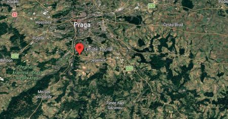 Katastrofa ultralekkiego samolotu pod Pragą. Dwie osoby nie żyją