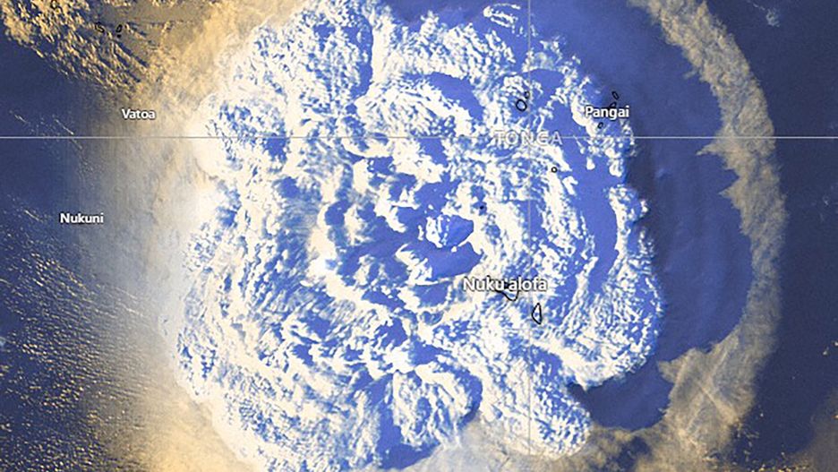Erupcja Hunga Tonga fot. PAP/EPA/TONGA METEOROLOGICAL SERVICES HANDOUT