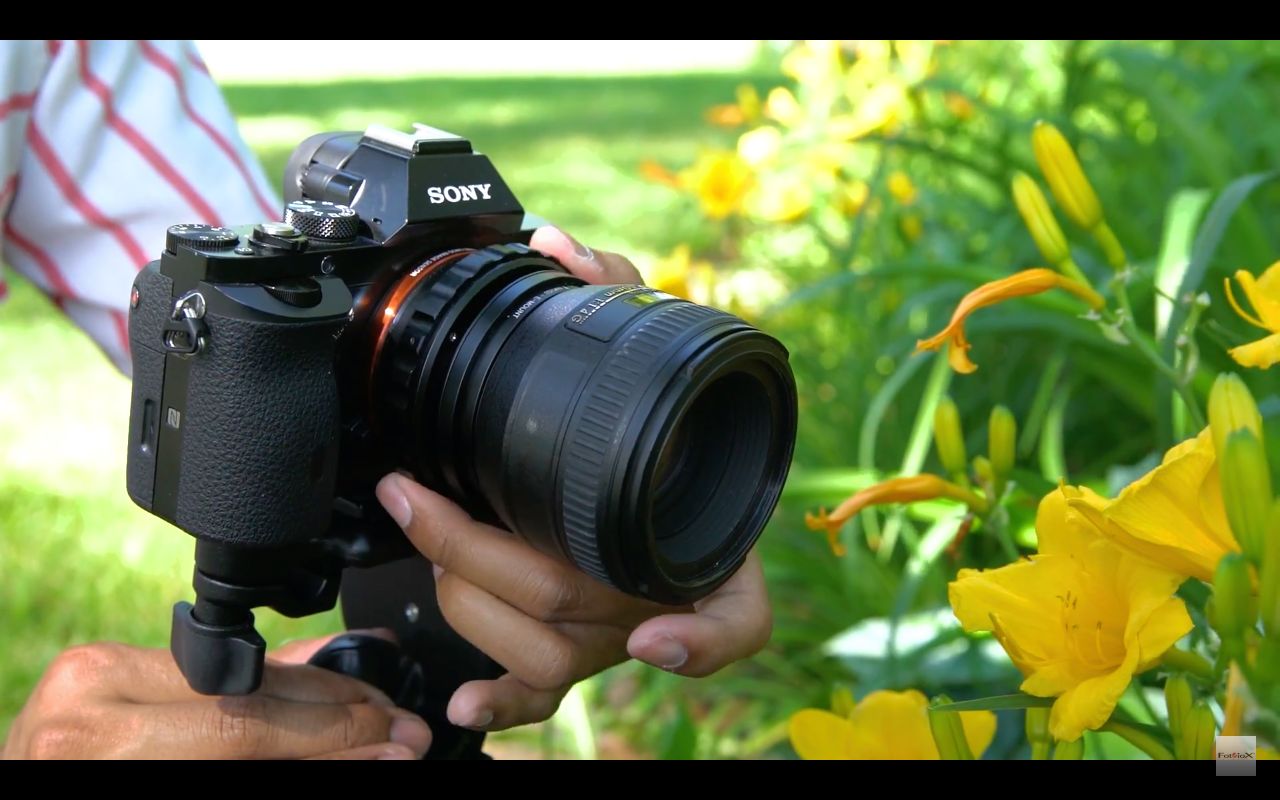 Fotodiox DLX Stretch to adapter i pierścień makro w jednym