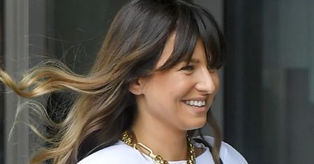 Wszystko zdejmuje. Anna Lewandowska pokazała córkę pod choinką