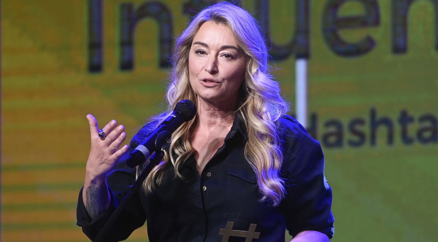 scena z: Martyna Wojciechowska, SK:, , fot. Kurnikowski/AKPA
See Bloggers 2022 - gala Hasztagi Roku, czerwiec 2022, Martyna Wojciechowska