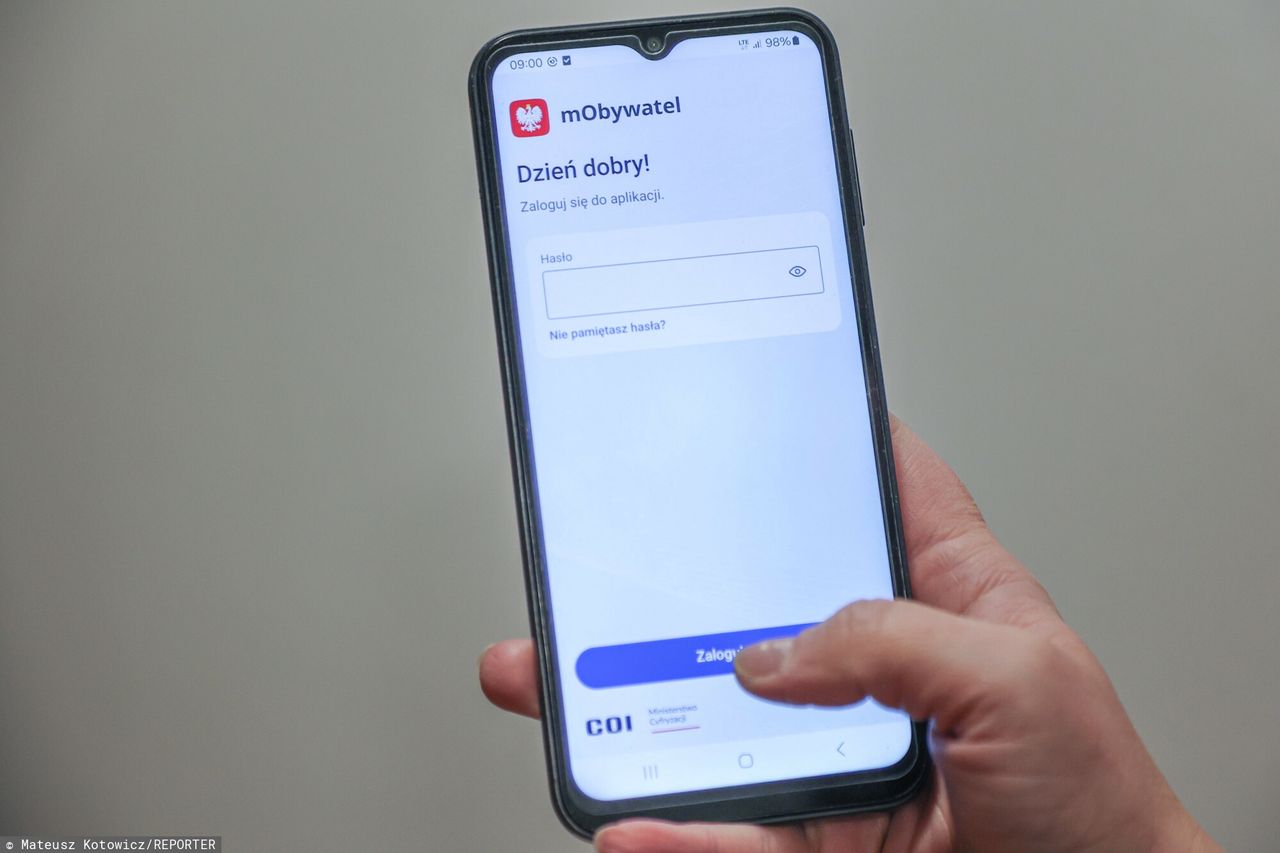 Nowa funkcja w mObywatelu. RCB przedstawiło