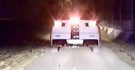 Młody kierowca pędził 100km/h po mieście. Nagranie z pościgu