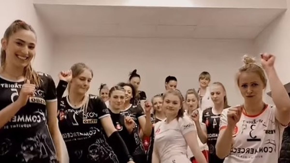 Taniec siatkarek ŁKS