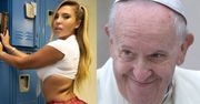 "Nowoczesny" Papież Franciszek polajkował na Instagramie zdjęcie MODELKI EROTYCZNEJ