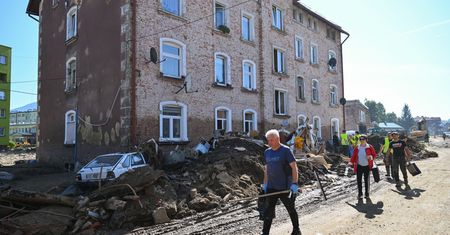 Spekulanci podnoszą ceny na terenach powodziowych. Polski handel reaguje