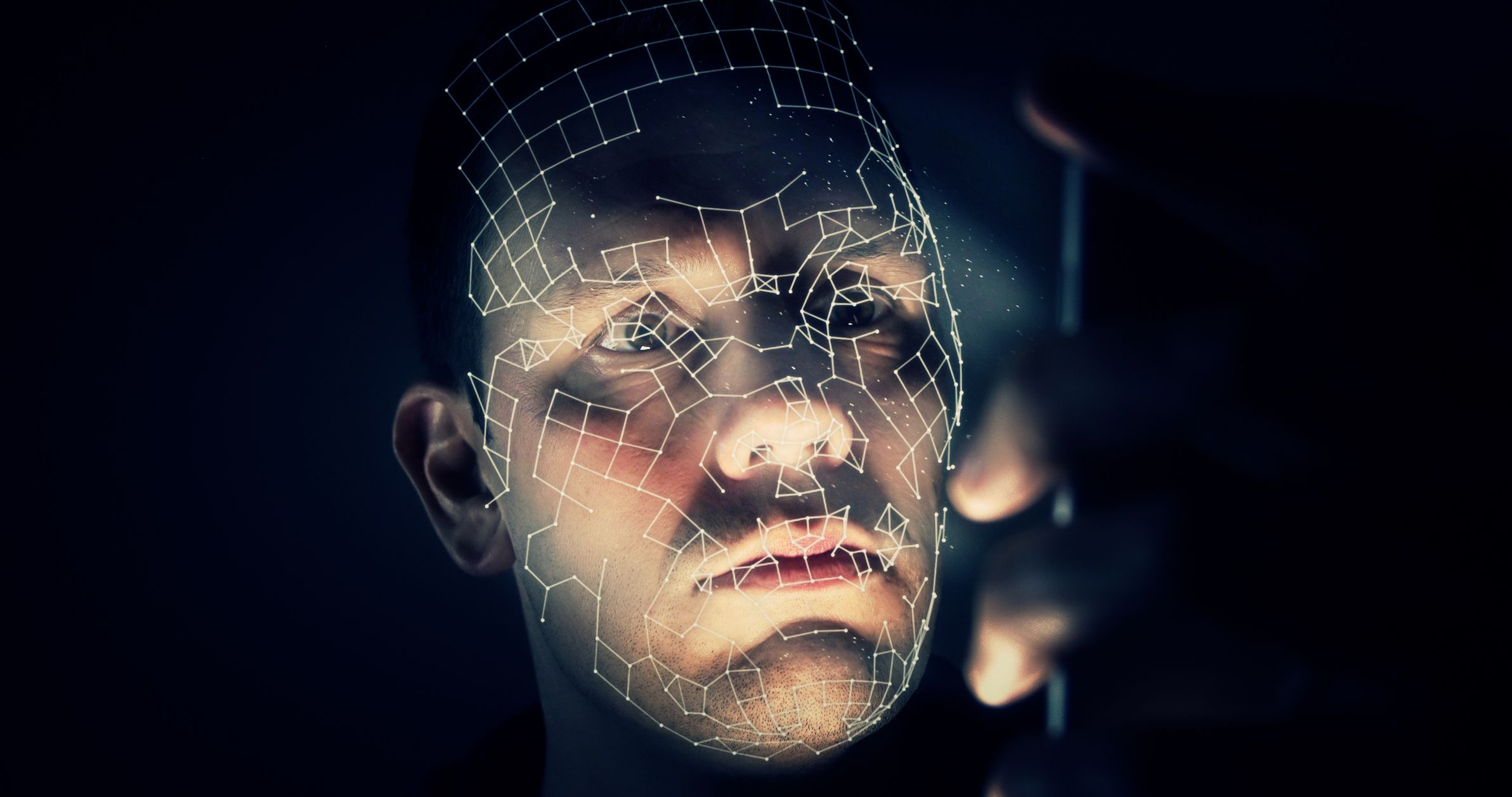 Clearview AI już nie sprzeda twojego wizerunku. Dostali na to bana 1