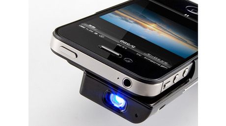 Miniprojektor dla iPhone’a 1