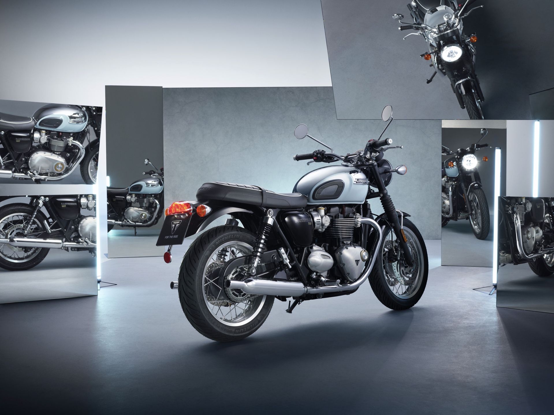 Triumph Bonneville T120 Chrome Edition