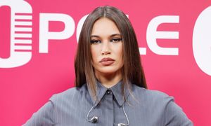 Zaskoczyła nowym wizerunkiem. Wybrała "curly wolf cut"