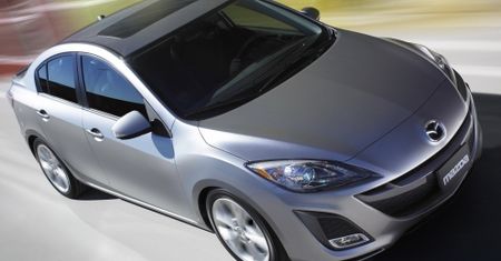 Mazda 3 w wersji sedan - pierwsze foto
