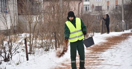 Nieodśnieżone chodniki w miastach i wysokie mandaty?