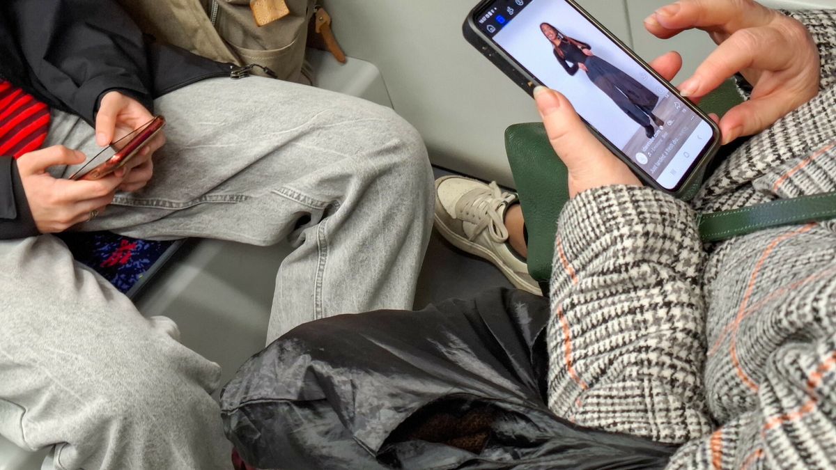 Reporter archiwum 2025 12
05.12.2025 Lodz. Smartfony staly sie trzecia reka czlowieka. Fot. Piotr Kamionka/REPORTER
Piotr Kamionka/REPORTER