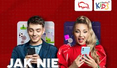 Cleo i Janek Dąbrowski w kampanii Banku Pekao promują pakiet PeoPay Kids