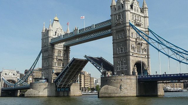 Szalony pomysł z Wysp Brytyjskich: opodatkujmy internautów, aby ratować gazety 1