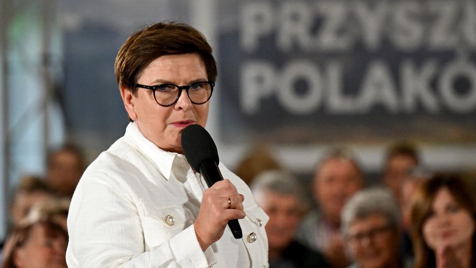 Nowe Miasto nad Pilicą, 19.09.2023. Kampania wyborcza do parlamentu 2023. Europoseł Beata Szydło podczas spotkania z mieszkańcami w Nowym Mieście nad Pilicą, 19 bm. (mr) PAP/Piotr Polak