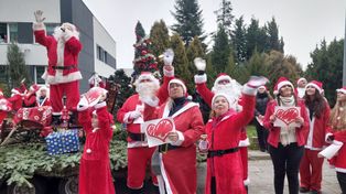 Radom: Mikołajkowy Rajd Uśmiechu u małych pacjentów szpitala