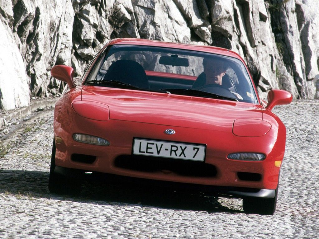Mazda RX-7 3