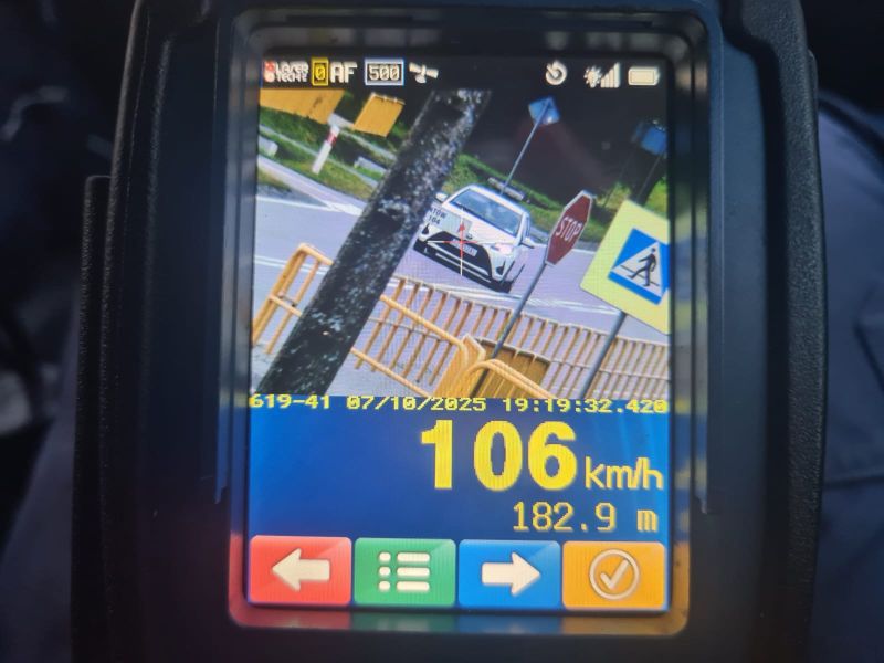 Stracił prawo jazdy. Jechał 106 km/h w zabudowanym