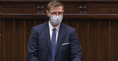 Michał Woś uderza w wiceszefa MSZ. "Kompromitujące słowa"