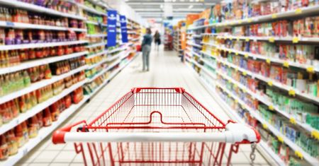 Gdzie najszybciej znajdę promocje na zakupy spożywcze? Sprawdź gazetki Aldi