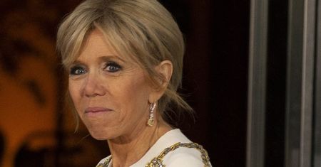 Brigitte Macron walczy z plotkami. Przyszła na świat jako mężczyzna?