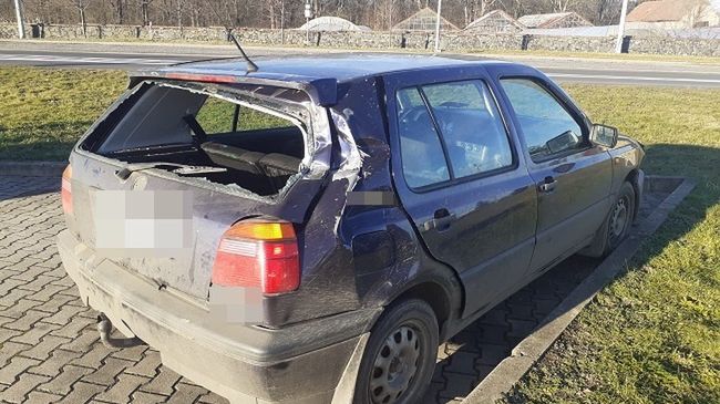 Lubań. Pijany uciekał przed policją, posiadając narkotyki i będąc pod ich wpływem. Ma zaledwie 17 lat