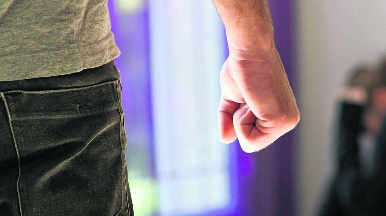 Powiat gostyński: Pijany znęcał się nad partnerką. Ma policyjny dozór