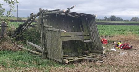 Dwie podobne tragedie jednego dnia. Ambona myśliwska runęła na mężczyznę