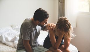 Przez lata nie znały prawdy. Żony gejów cierpią w ukryciu