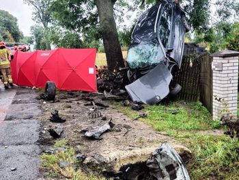 Ślęzany: Tragiczny wypadek na DW789. Nie żyje 44-letni kierowca
