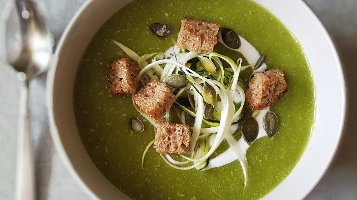 Zupa krem z cukinii i pora