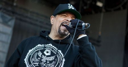 Słynny raper prawie zastrzelił kuriera. Ice-T poucza Amazona