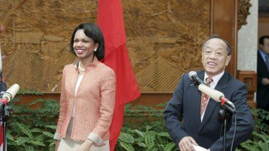 Condoleezza Rice i minister spraw zagranicznych Chin Li Zhaoxing