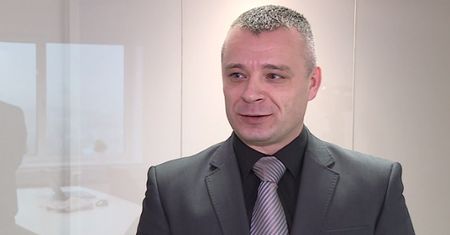 Ropa i miedź nieznacznie potanieją. Najbardziej będzie tracić złoto