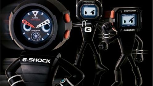 Figurki minirobotów i dziewczyny świętują 25-lecie Casio G-Shock 1