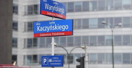 Trzaskowski zapowiada ulicę Lecha Kaczyńskiego w Warszawie. Wiceszef MSWiA nie wierzy