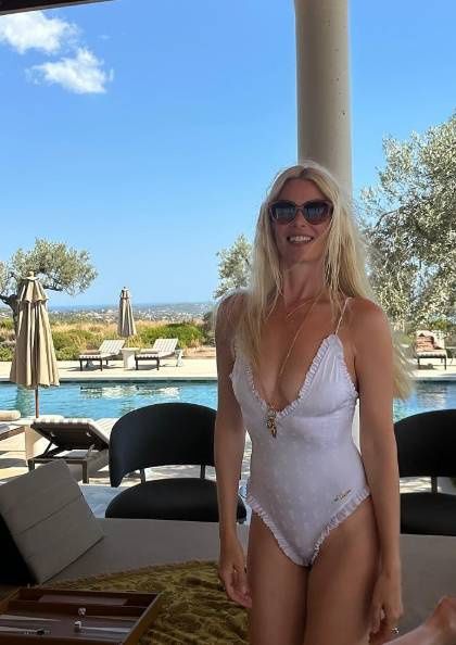 Claudia Schiffer, figura
