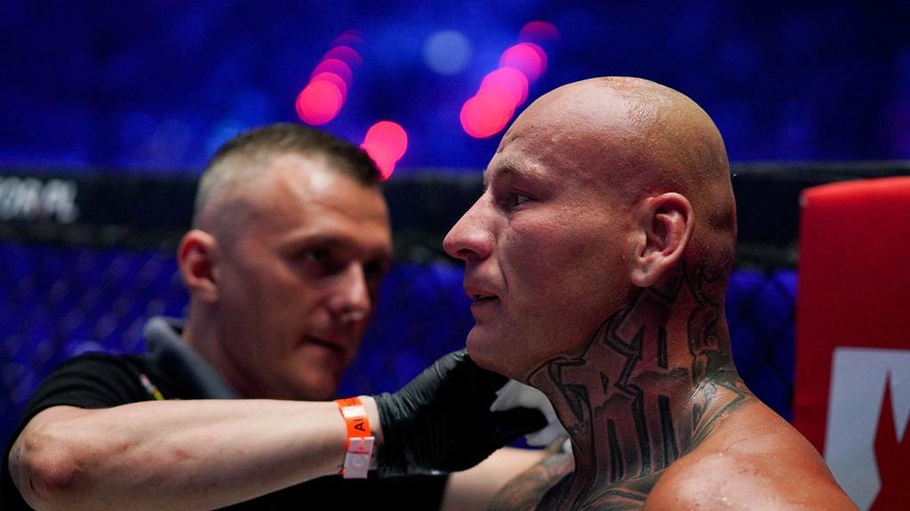 szpilka