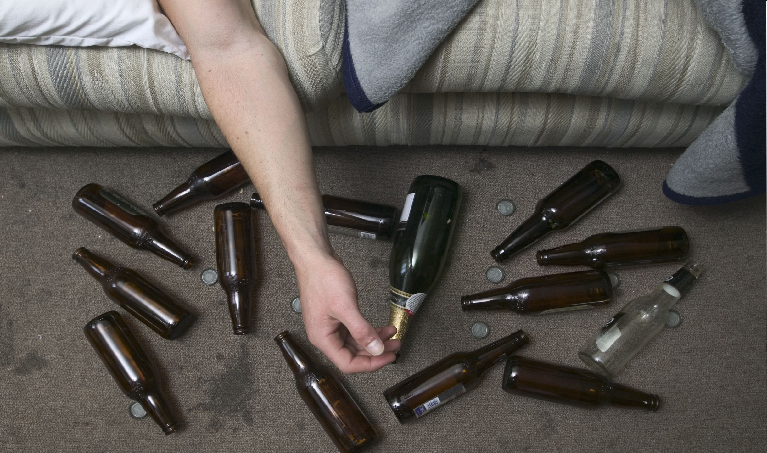 - Wkurzam się na pacjentów pod wpływem, ale też na otaczającą rzeczywistość. Wszędzie otacza nas alkohol - mówi Ania