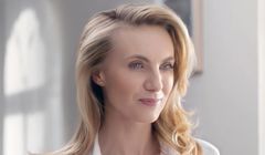 Sylwia Gliwa reklamuje intensywne serum pod oczy Bioliq (wideo)