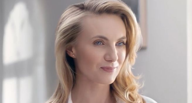 Sylwia Gliwa reklamuje intensywne serum pod oczy Bioliq (wideo)