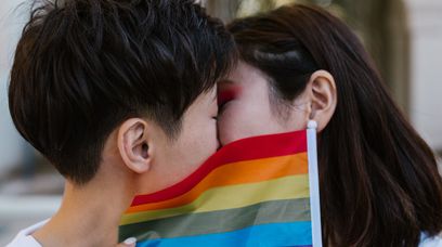 Rosja ukarała aktywistów LGBT+. Zakazano używania queerowych symboli