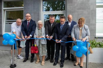 Pod Dębową Górą powstają nie tylko nowe mieszkania. Seniorzy mają też swój klub