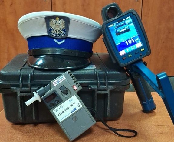 Słupca: Jeden pędził 101 km/godz., drugi był pijany