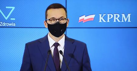 "Skorzystamy z prawa sprzeciwu". Morawiecki o powiązaniu praworządności z budżetem
