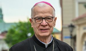 Arcybiskup Józef Michalik w szpitalu. Jego stan jest poważny